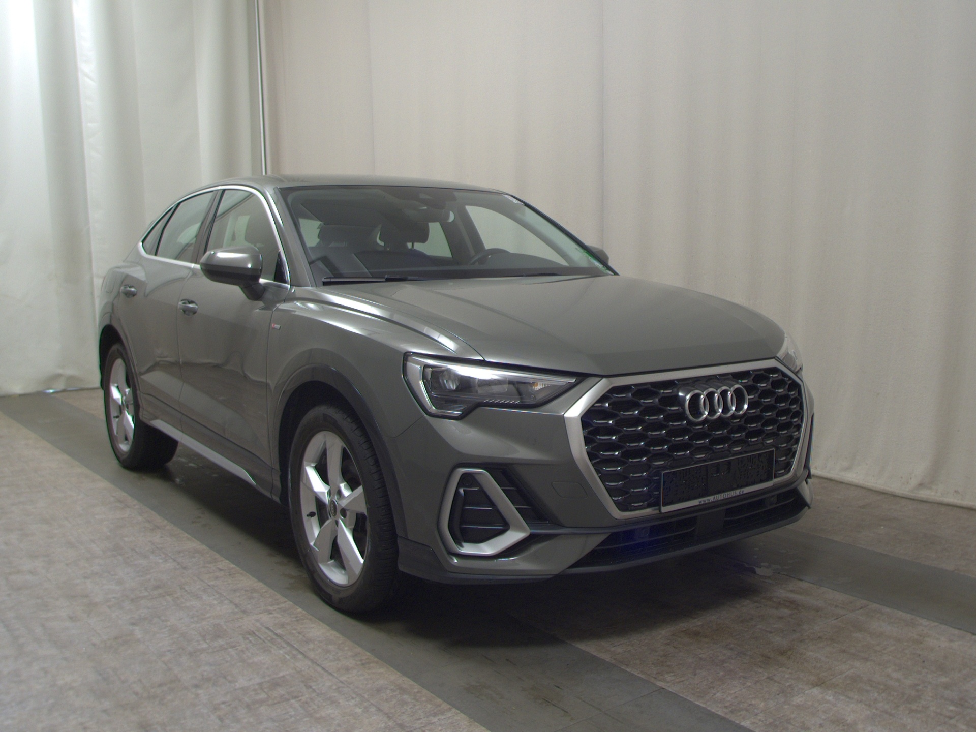 Audi Q3 Sportback 35 TDI S-Line Leder Navi LED Virtual Sound 3
