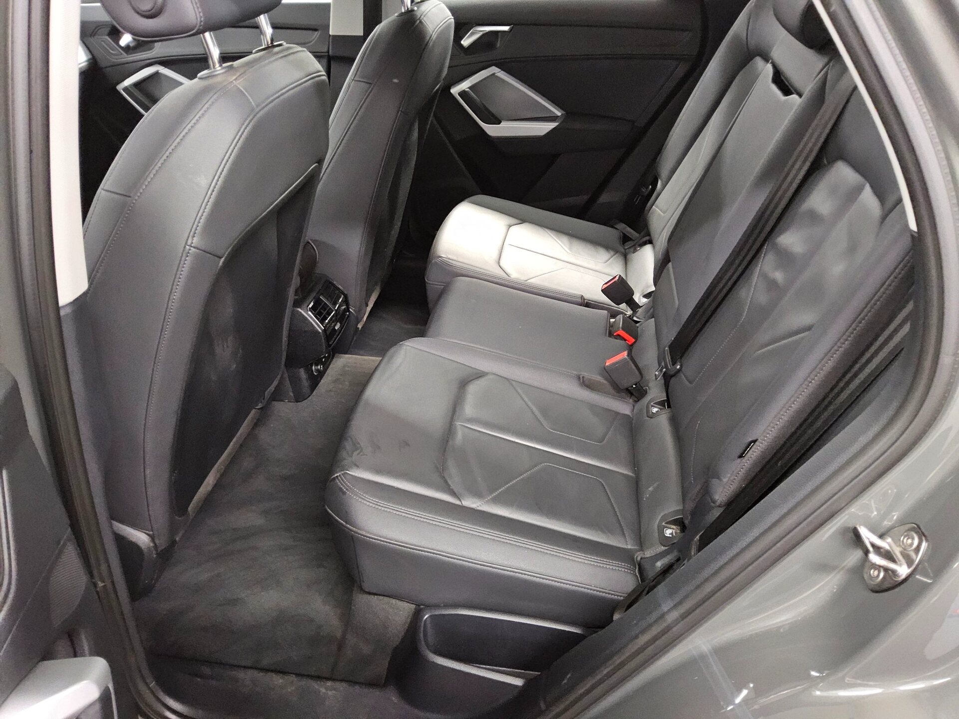 Audi Q3 Sportback 35 TDI S-Line Leder Navi LED Virtual Sound 13