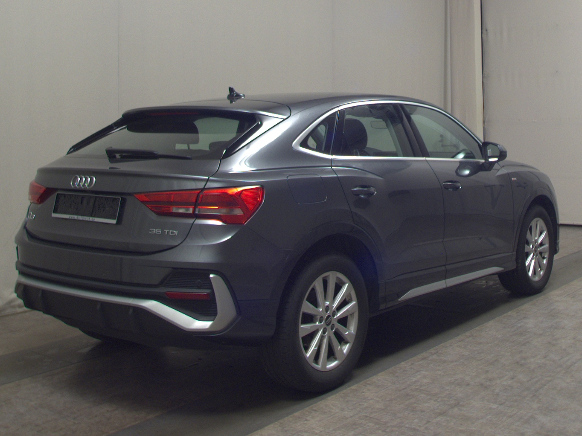 Audi Q3 Sportback 35 TDI S-Line Leder Navi LED Virtual Sound 4
