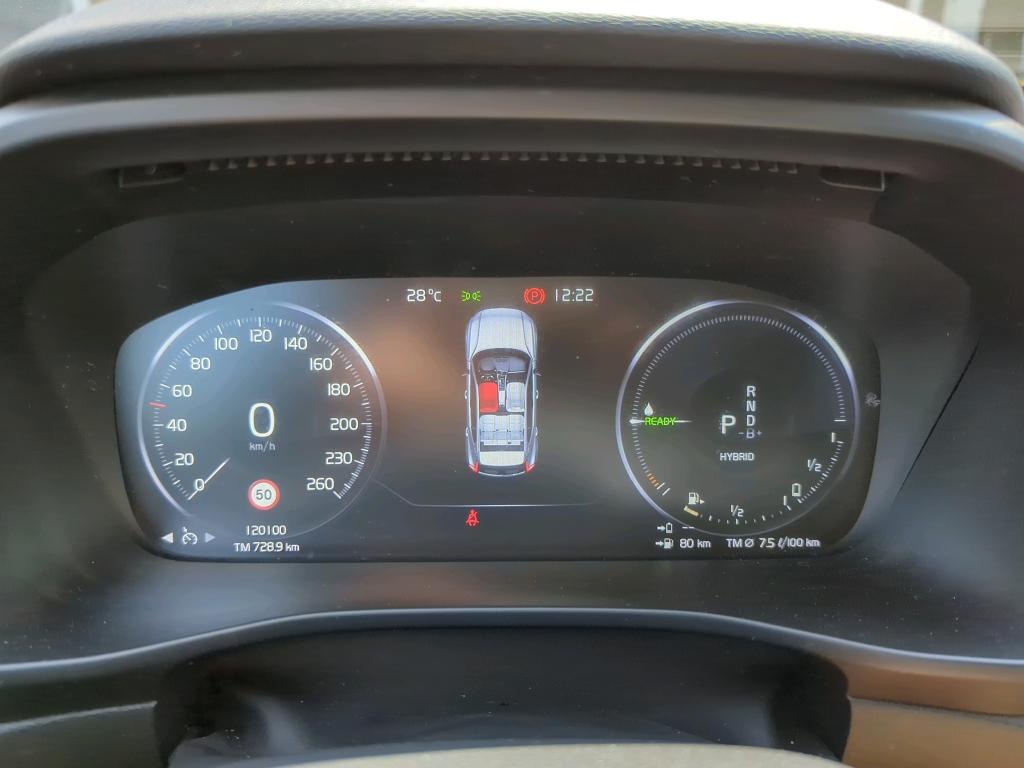 Volvo XC40 T4 Inscription NAVI KLIMAAUT LED SHZ PDC 7