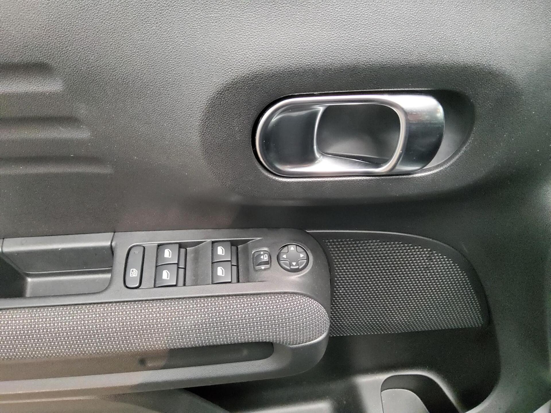 Citroën C3 Aircross 1.2 Navi PDC Klima 9