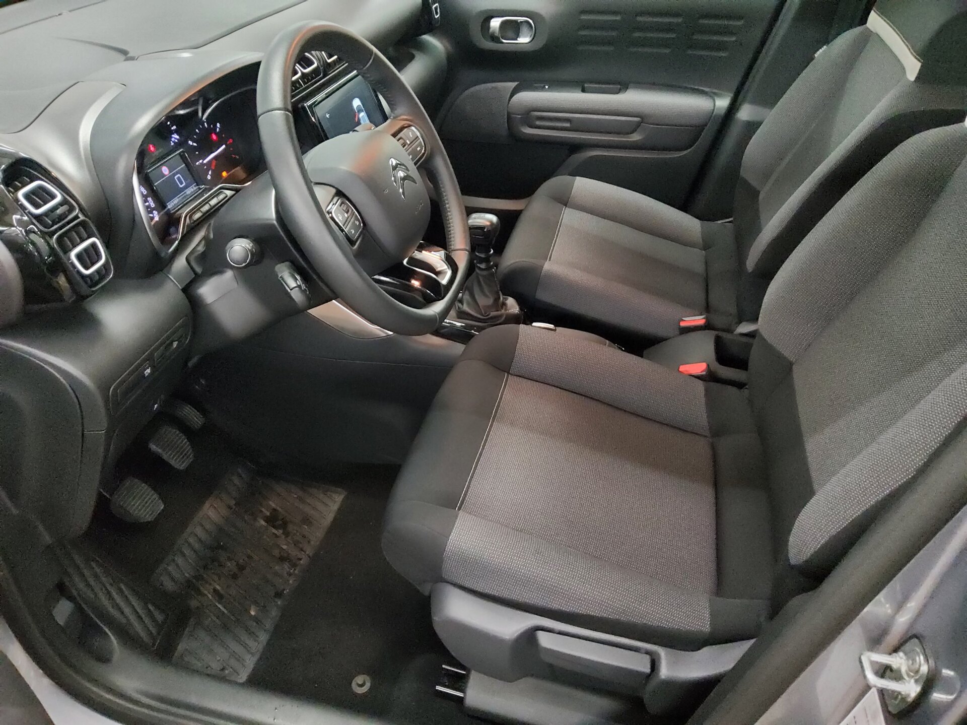 Citroën C3 Aircross 1.2 Navi PDC Klima 8