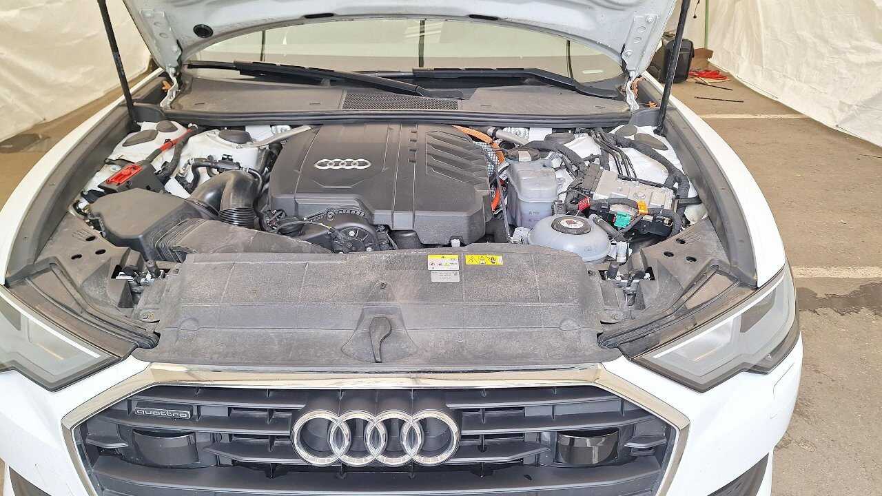 Audi A6 Avant 50 TFSI e Qu. NAVI LED vc PANO SHZ 10