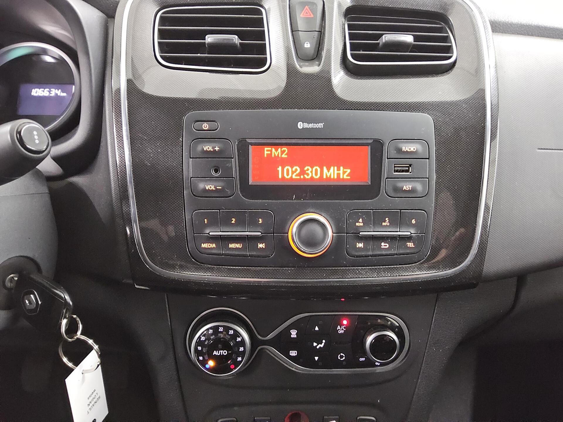 Dacia Logan Klima BT 7