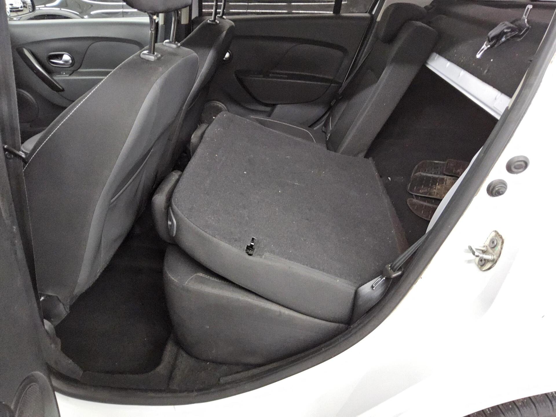 Dacia Logan Klima BT 12