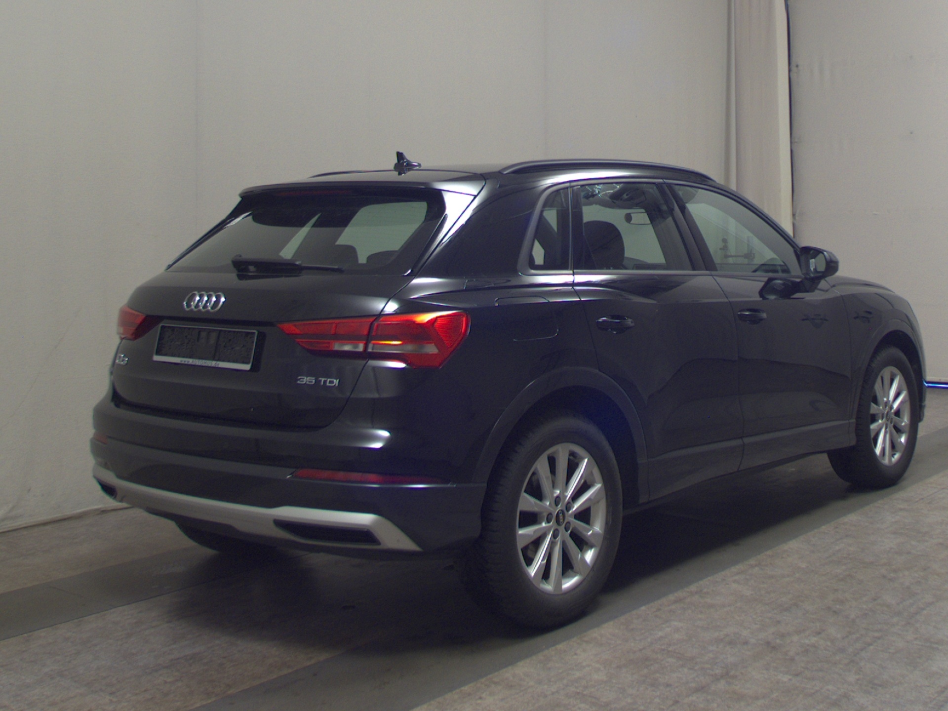 Audi Q3 35 TDI advanced Leder Navi LED vc ACC Sound 4