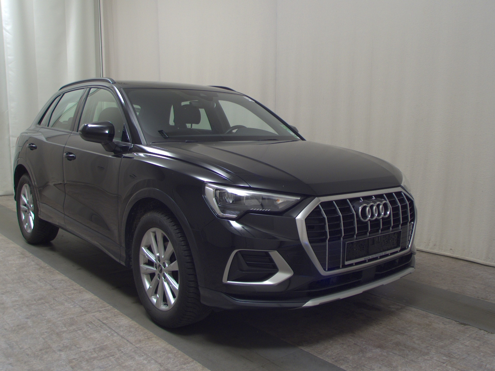 Audi Q3 35 TDI advanced Leder Navi LED vc ACC Sound 3