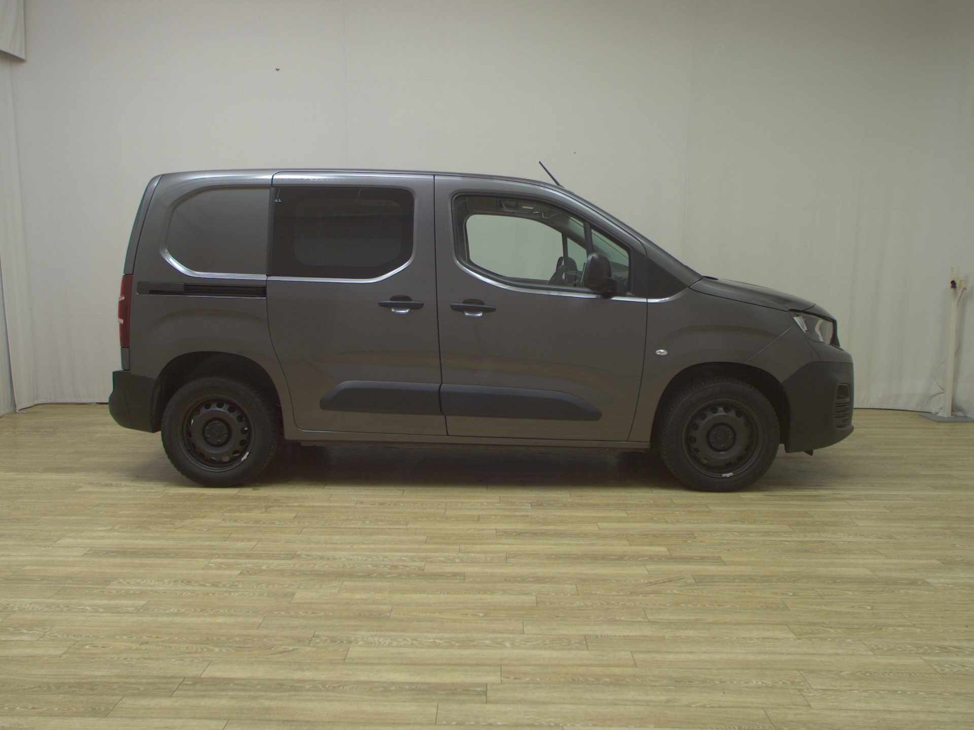 Peugeot Partner 1.5 BlueHDI Premium Navi SHZ PDC Klima