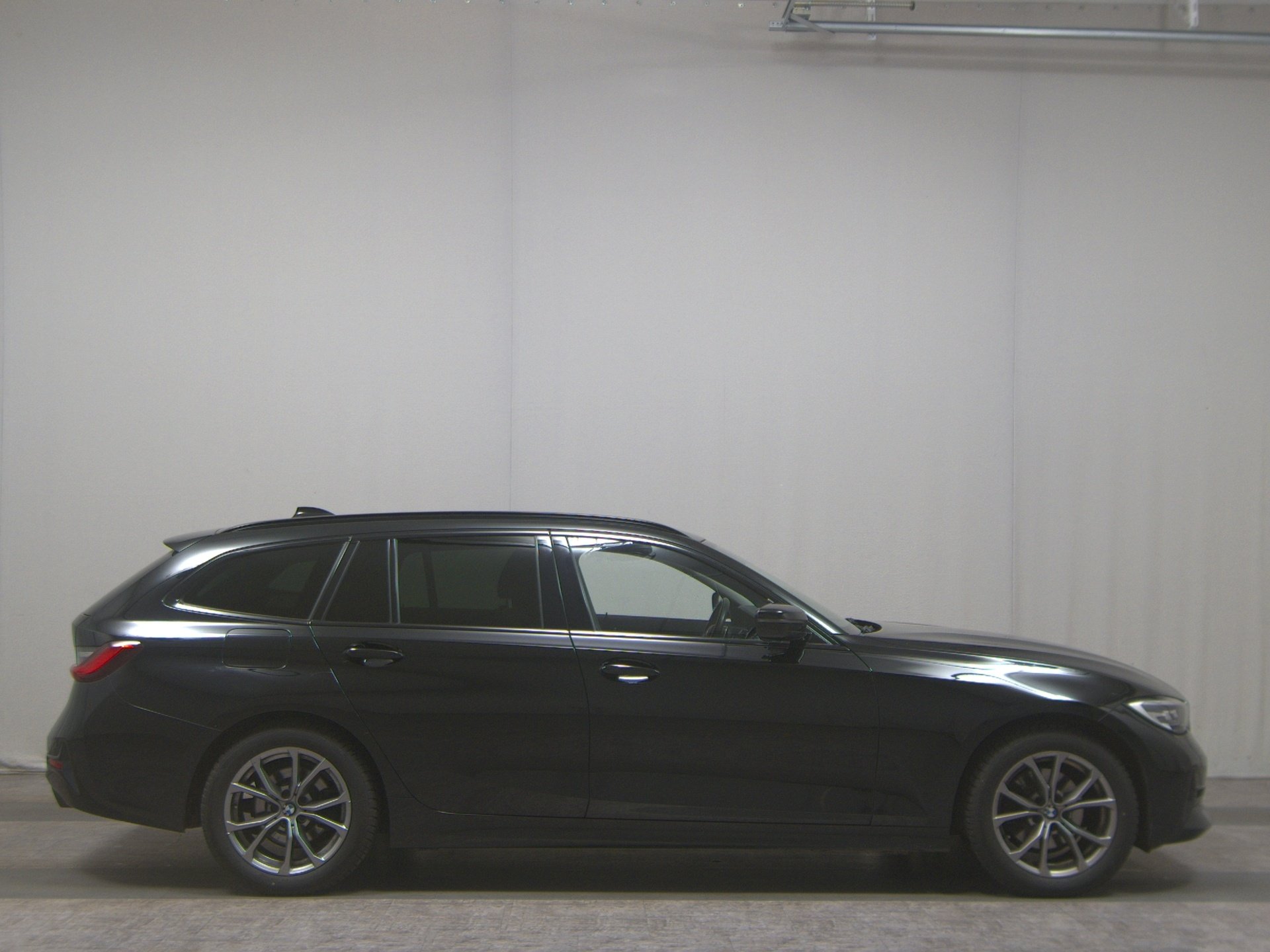 BMW 320iA Touring Sport-Line T-Leder Navi LED LC-Pro
