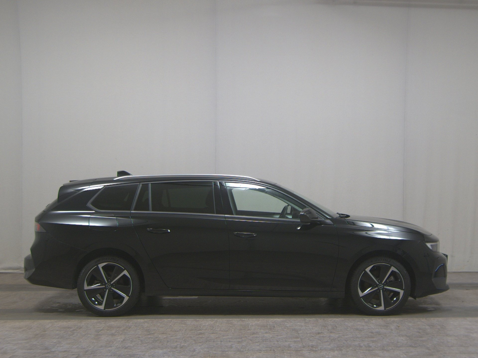 Opel Astra ST 1.5 D Elegance Navi LED T-Leder RFK SHZ