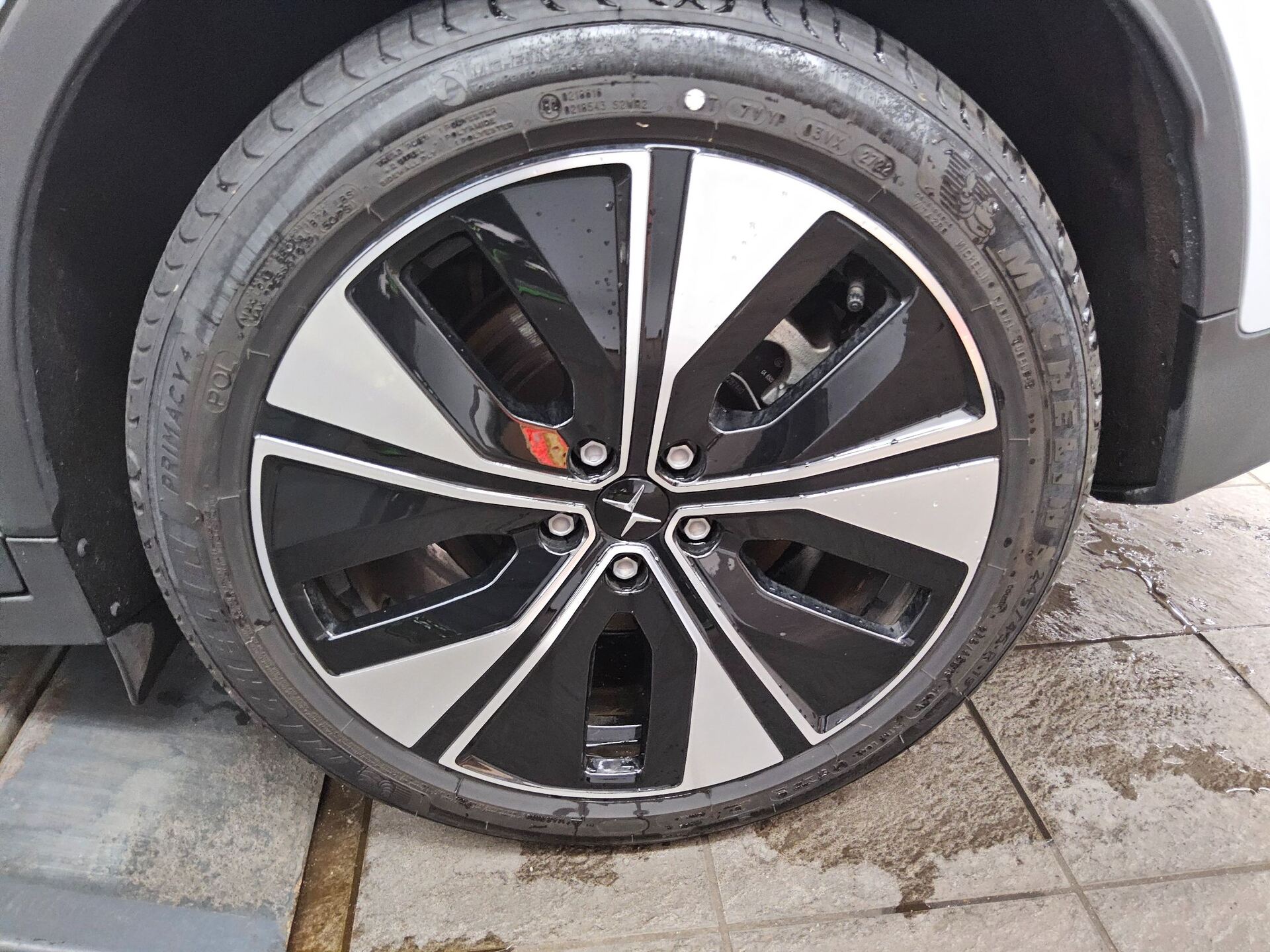 Polestar 2 Standard Range Navi LED Kamera 11