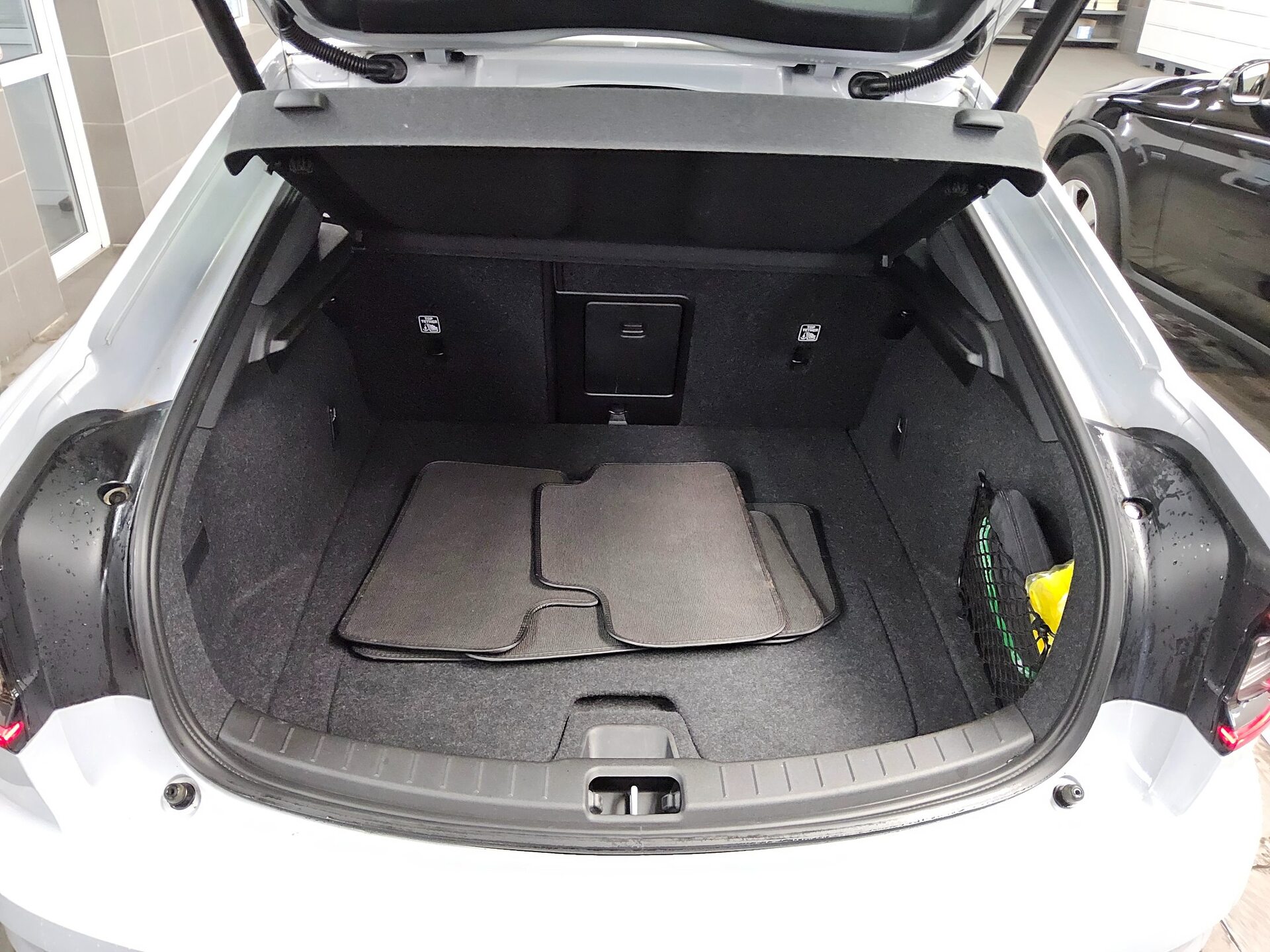 Polestar 2 Standard Range Navi LED Kamera 12