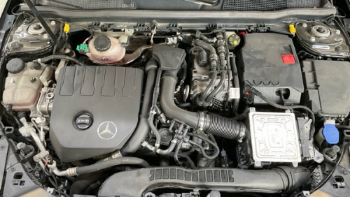 Mercedes-Benz A 250 e AMG-Line Navi MB-LED MBUX+ 11