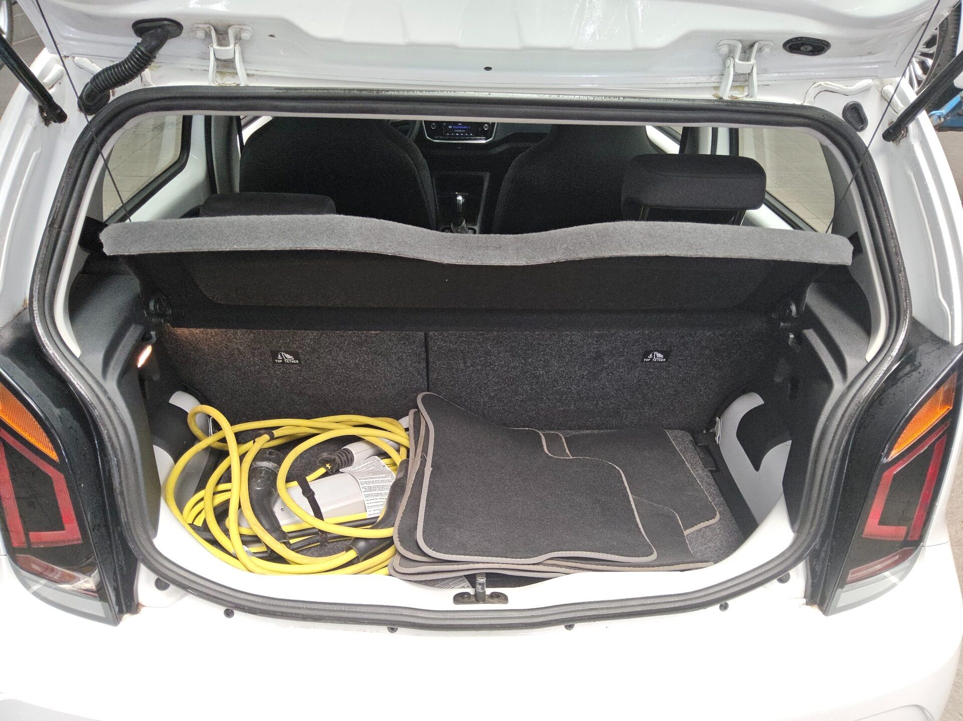 Volkswagen e-up! DAB+ Klima 11