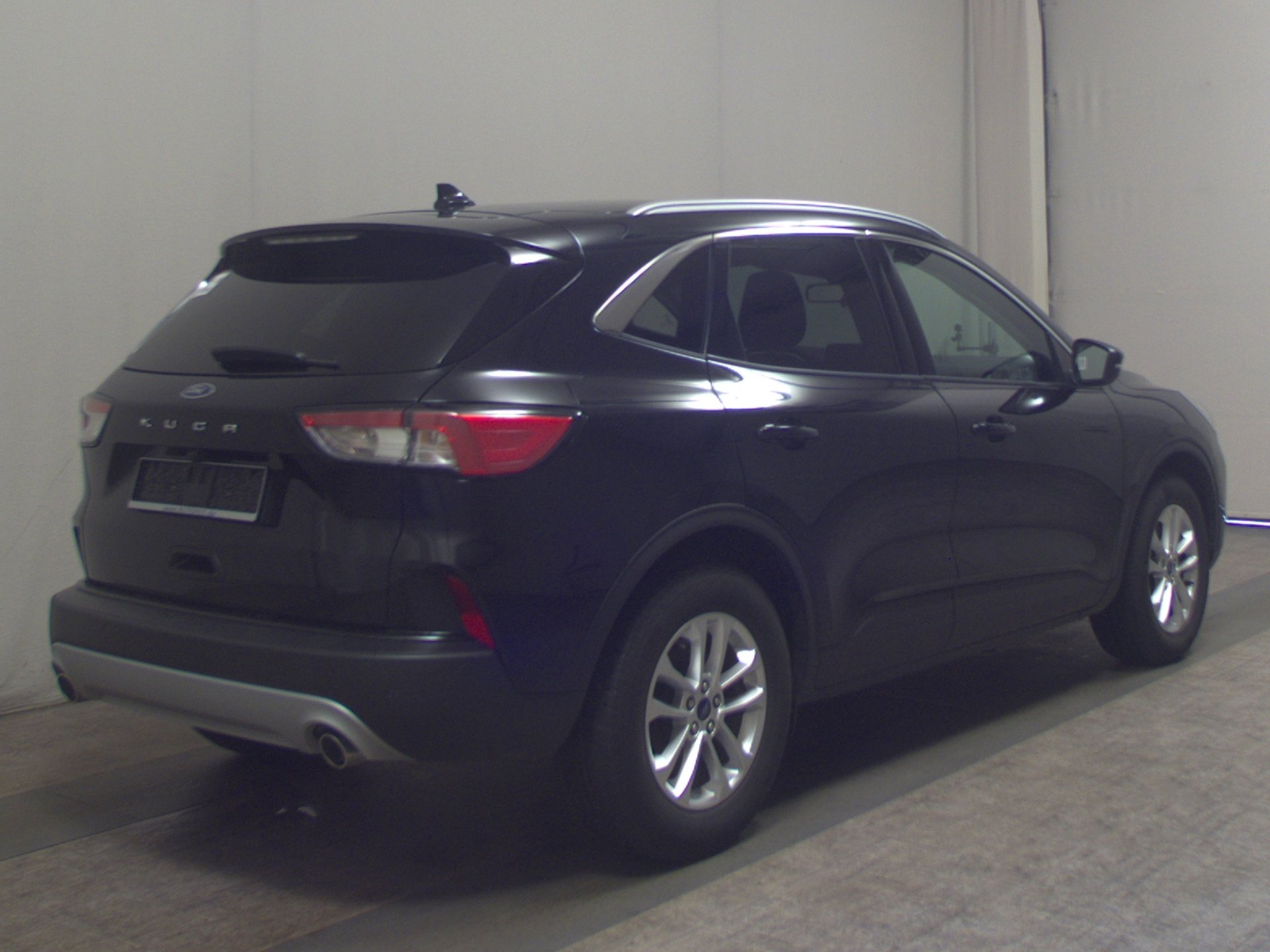 Ford Kuga 1.5 EB Titanium Navi DC LED RFK AHK 4xSHZ 4