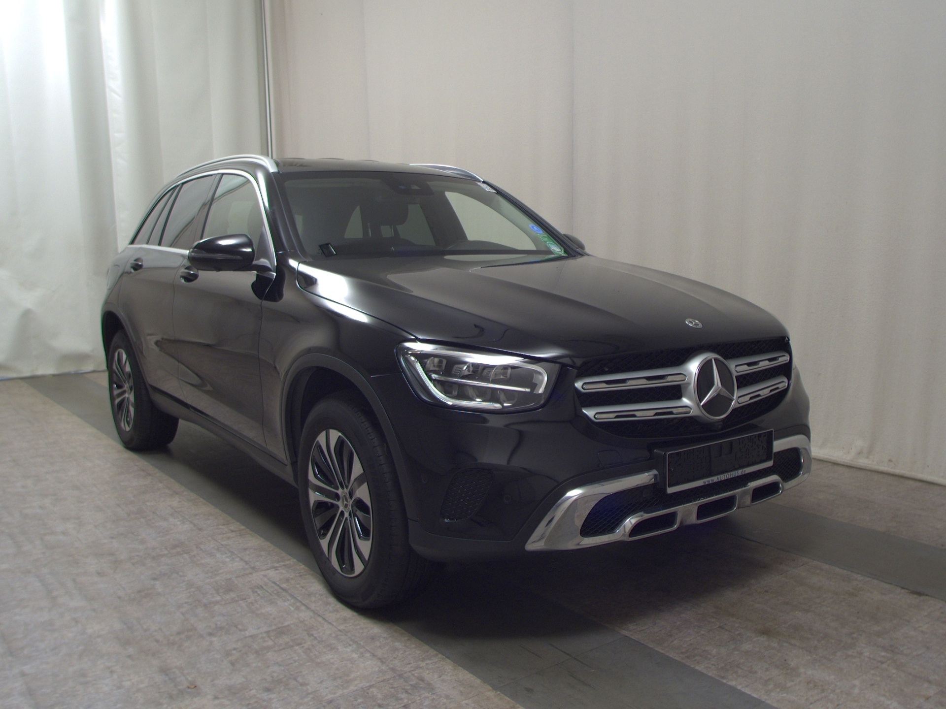 Mercedes-Benz GLC 300 de 4M Navi LED 3