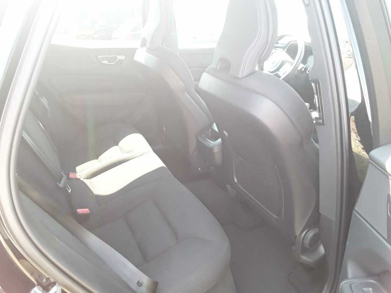 Volvo XC60 2.0 D NAVI LED SHZ KAMERA ACC 7