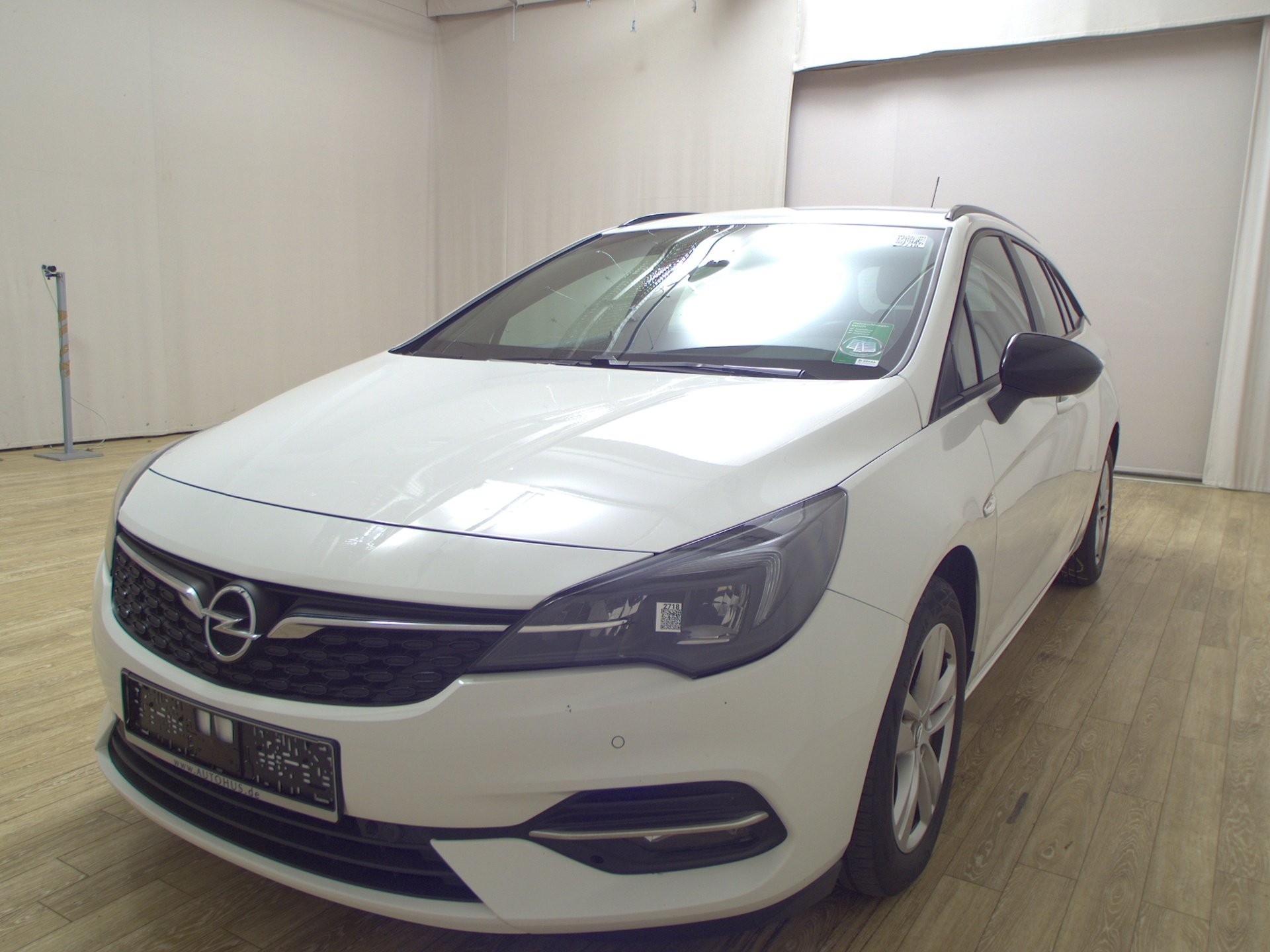 Opel Astra ST 1.5 D Business Ed. Navi LED RfK PDC Shz 2