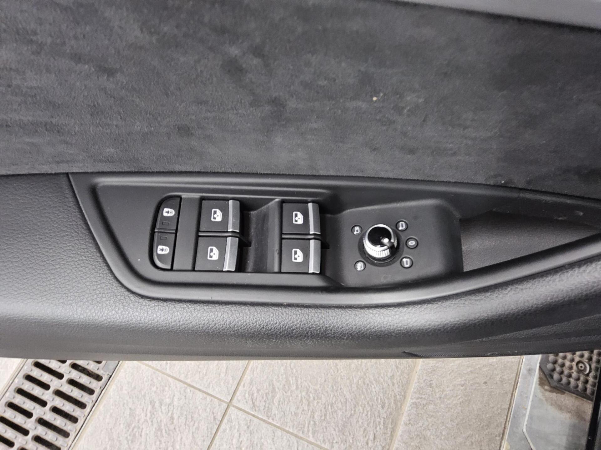Audi A5 Sportback 50 TDI Qu. S-Line Leder Navi LED Sound RFK 9