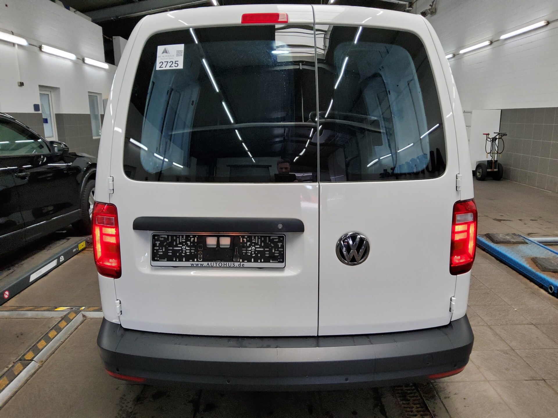 Volkswagen Caddy 2.0 TDI Kasten DSG Trendline Klima Shz PDC 10