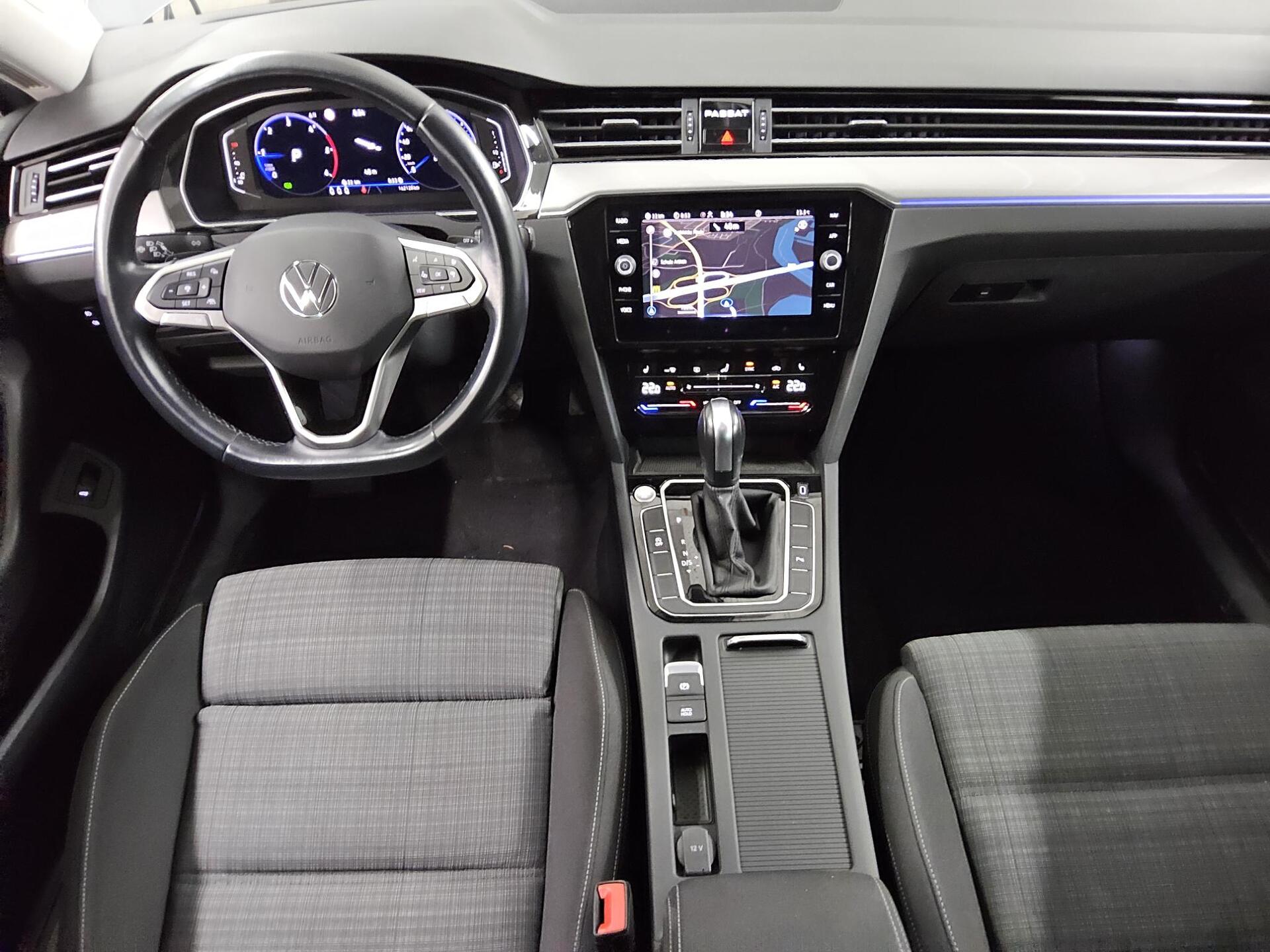 Volkswagen Passat Variant 2.0 TDI Business Navi LED DC-Pro RFK ACC 5