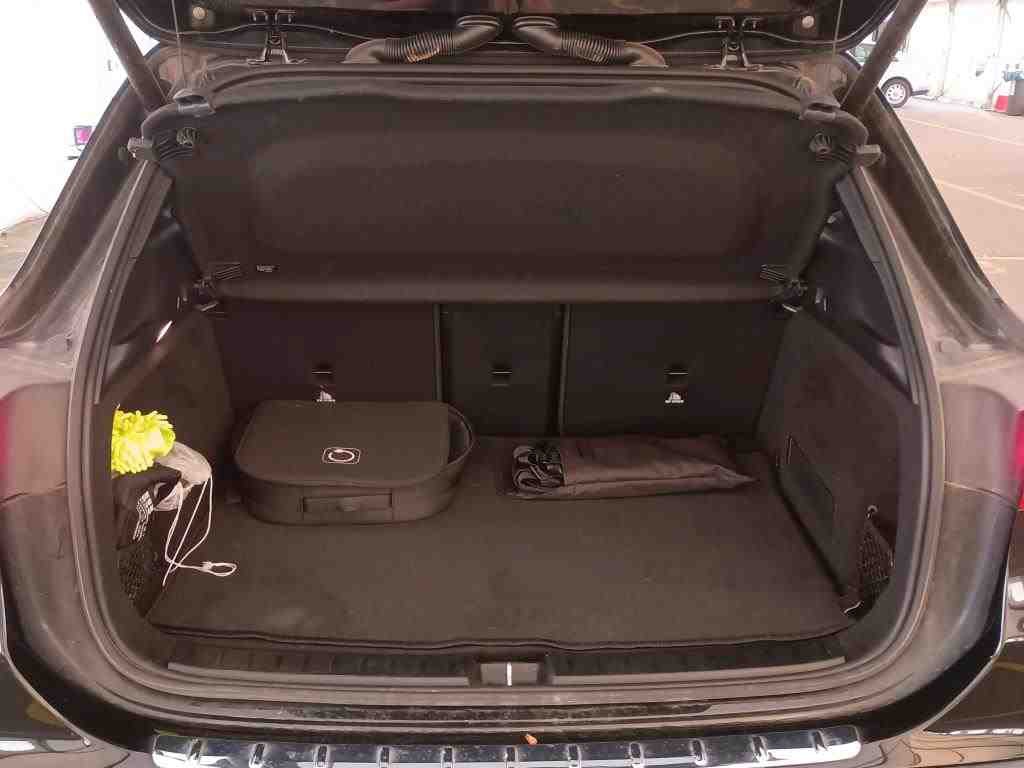 Mercedes-Benz EQA Progressive T-LEDER NAVI LED SHZ PDC 10