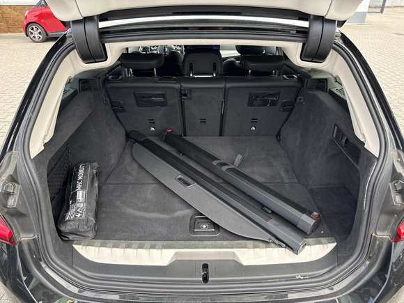 BMW 320e Touring 2.0i NAVI KLIMAAUT LED SPORTSITZE SHZ 10