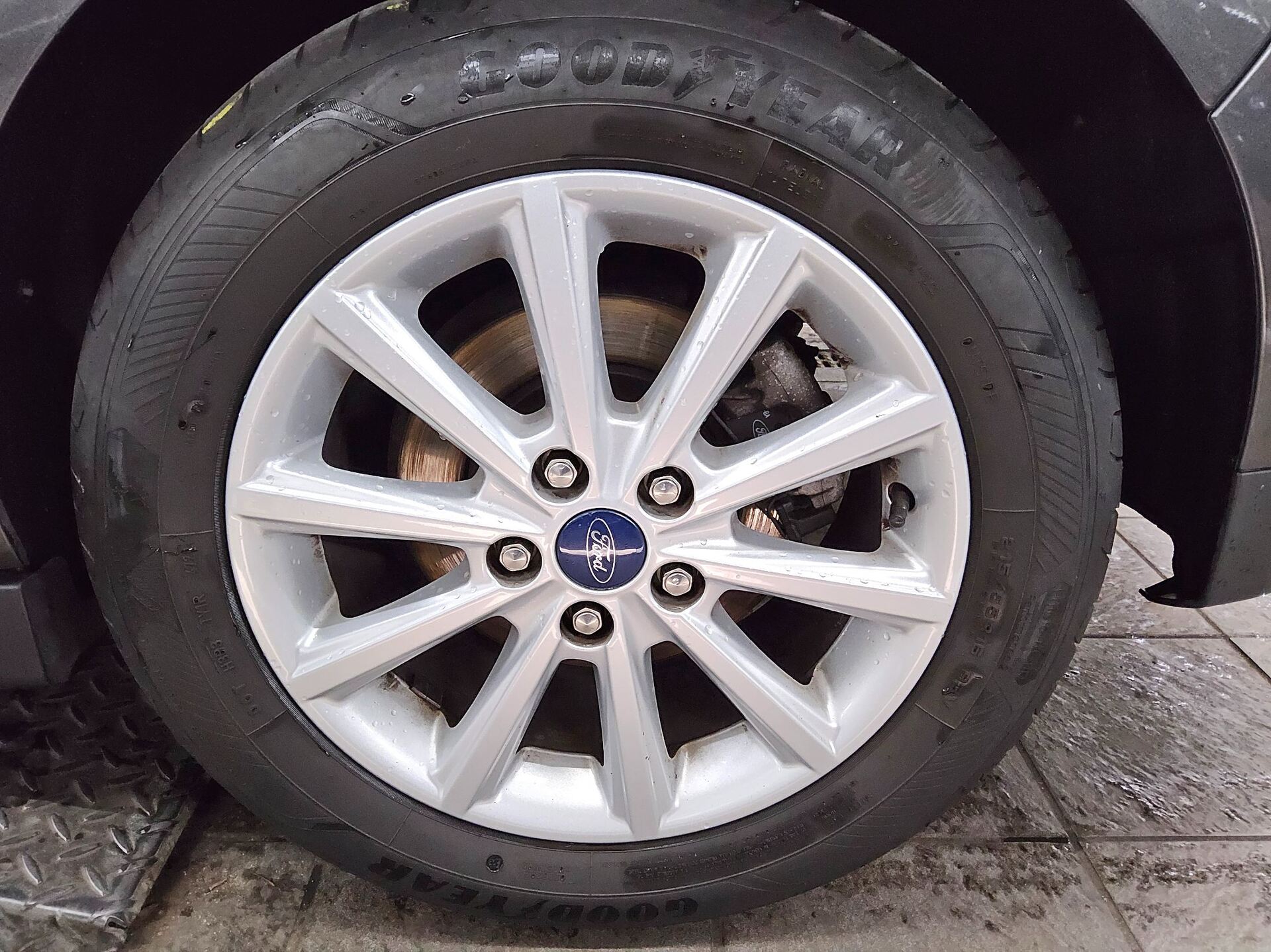 Ford C-Max 1.5 TDCi Titanium Navi Shz PDC 10