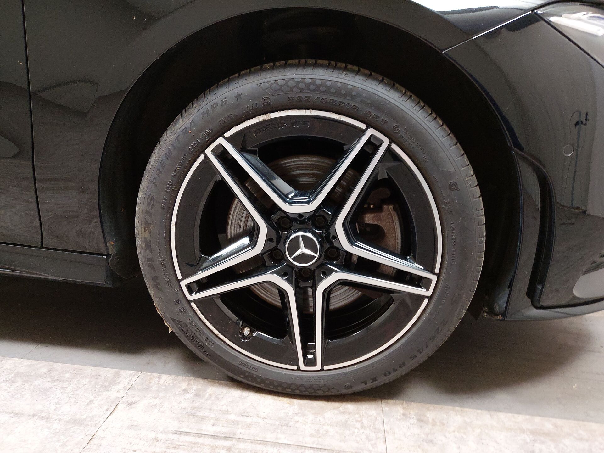 Mercedes-Benz 250 e AMG-Line Night Navi LED 9