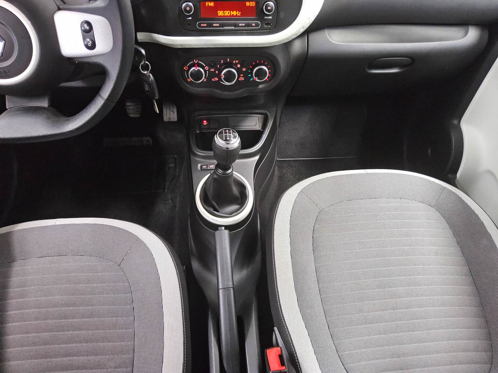Renault Twingo 1.0 Limited Bluetooth Klima USB 6
