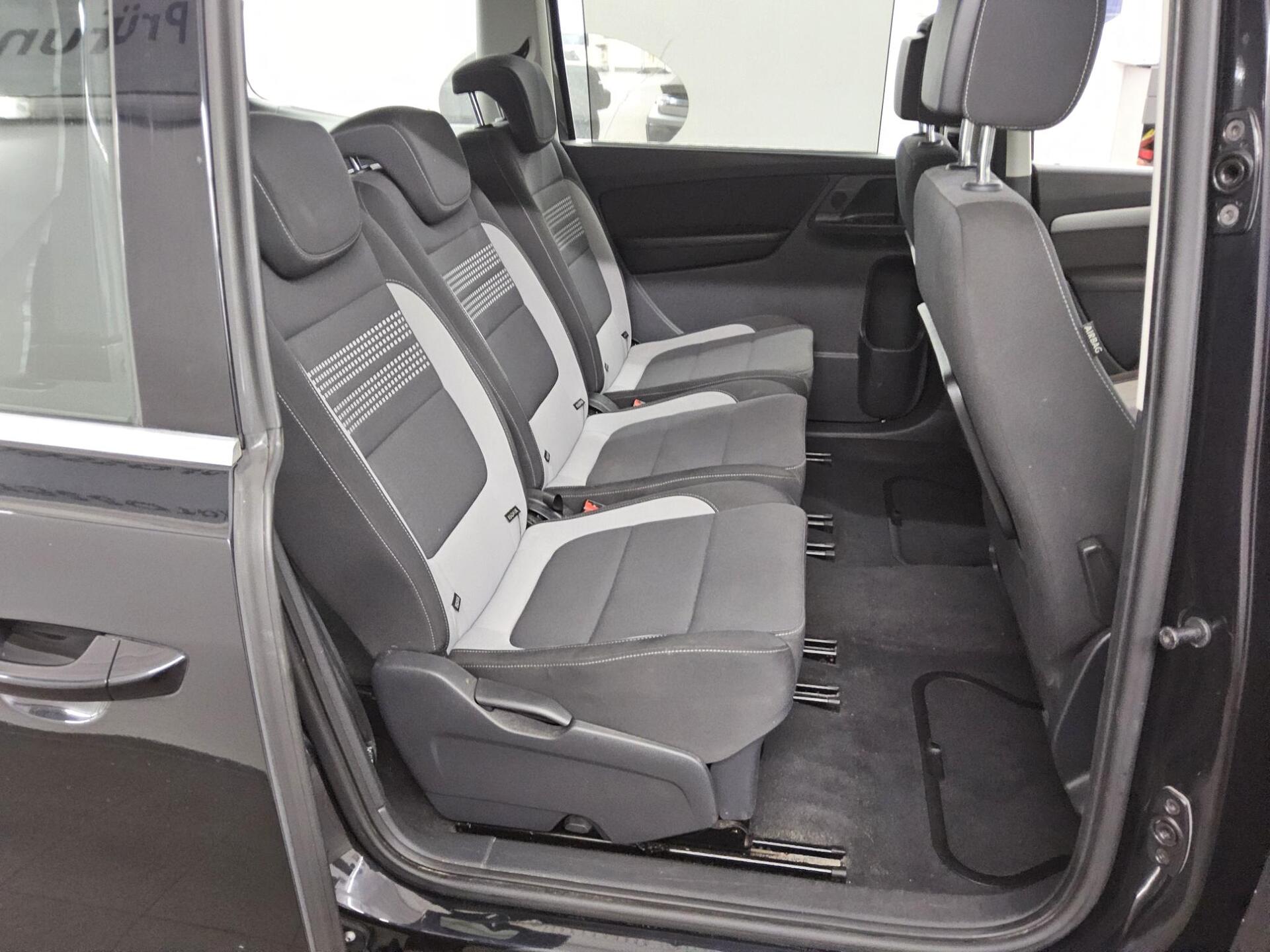 Volkswagen Sharan 1.4 TSI Comf. Xenon Navi LED 13