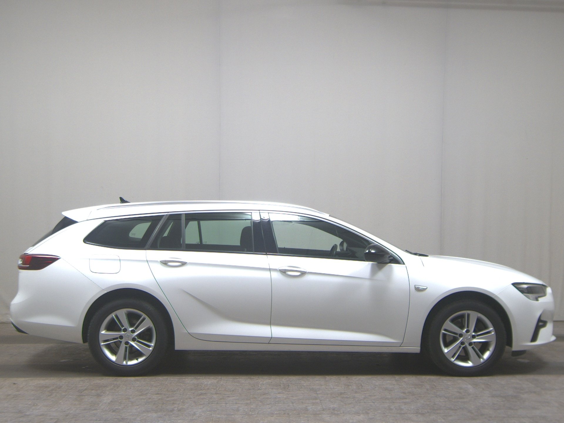Opel Insignia ST 2.0 D Elegance Navi LED PDC