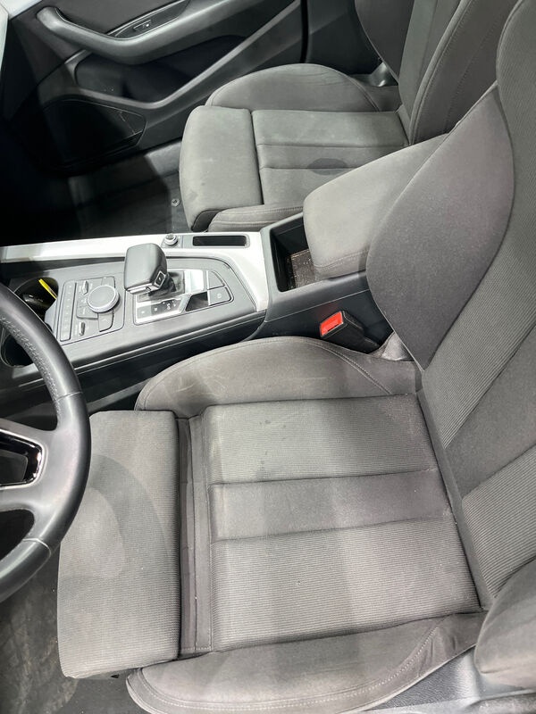 Audi A4 Avant 40 TDI sport NAVI SPORTSITZE KLIMAAUT RADIO XENON 6