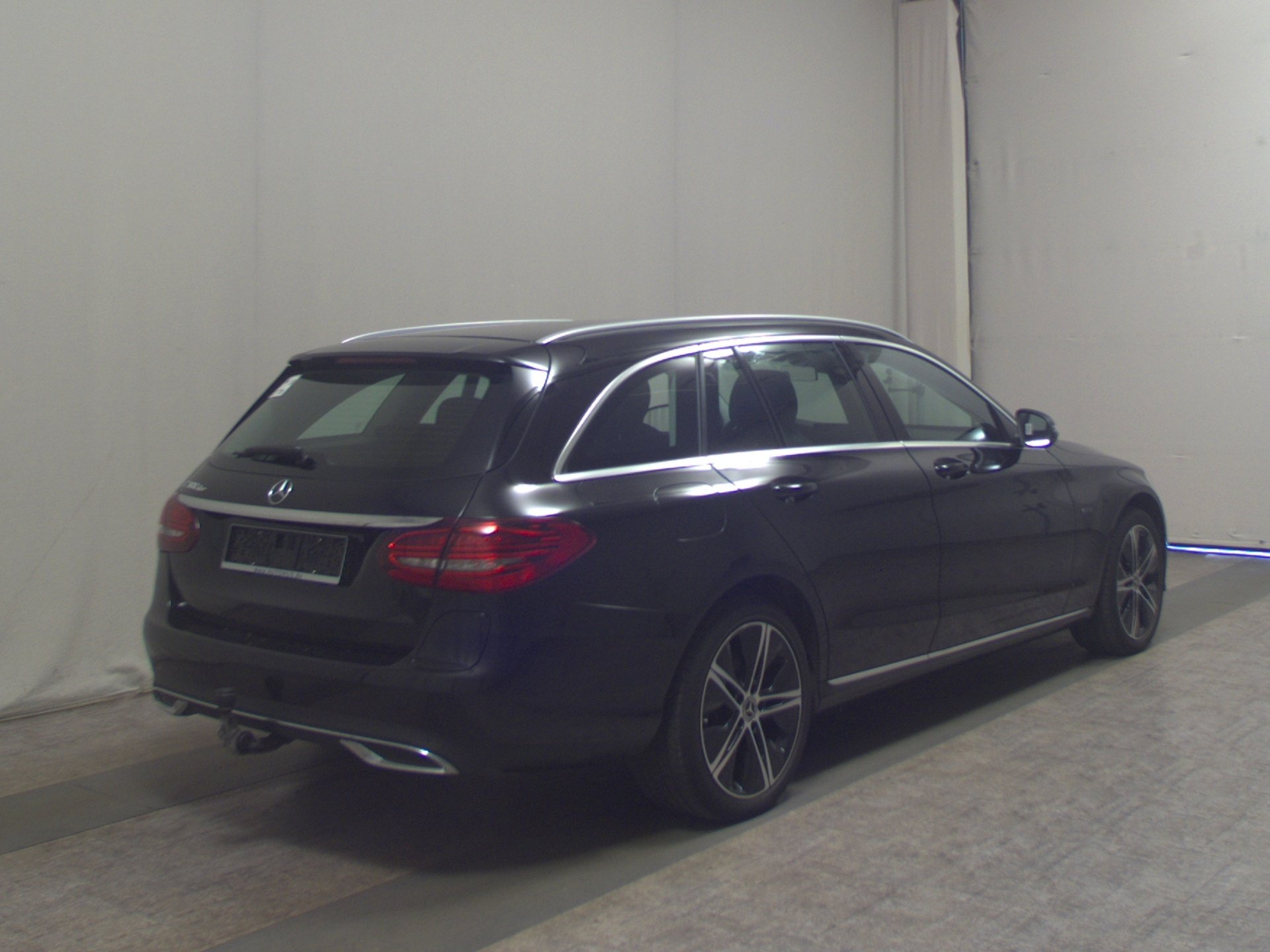 Mercedes-Benz C 300 T de Avantgarde Navi LED AHK 4