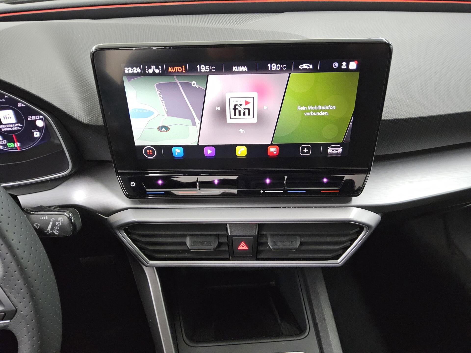 Seat Leon Sportstourer 2.0 TDI FR-Line Navi LED Virtual Beats Pano RFK 7