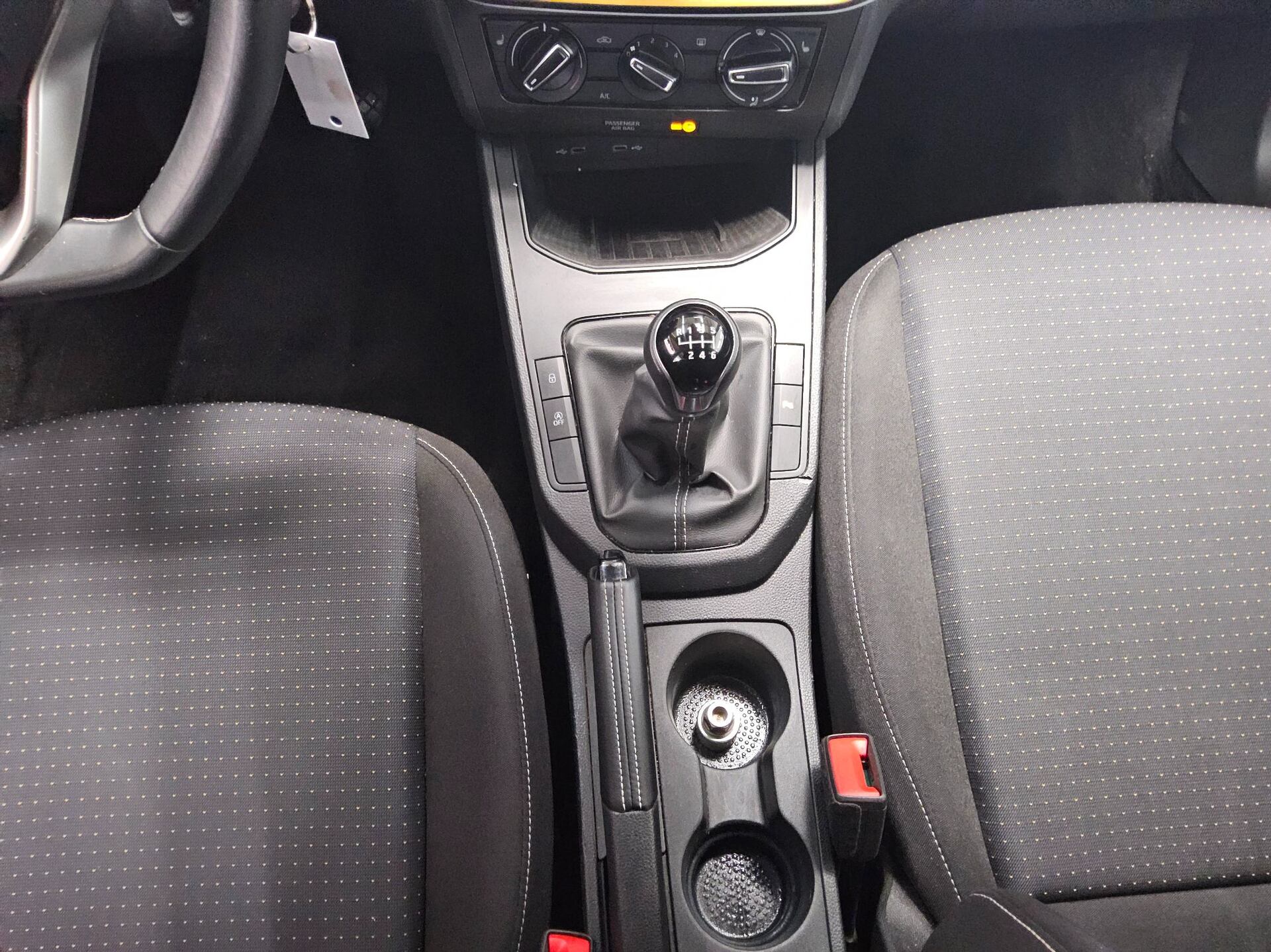 Seat Ibiza 1.0 TSI Style Navi LED PDC ACC Shz DAB 6