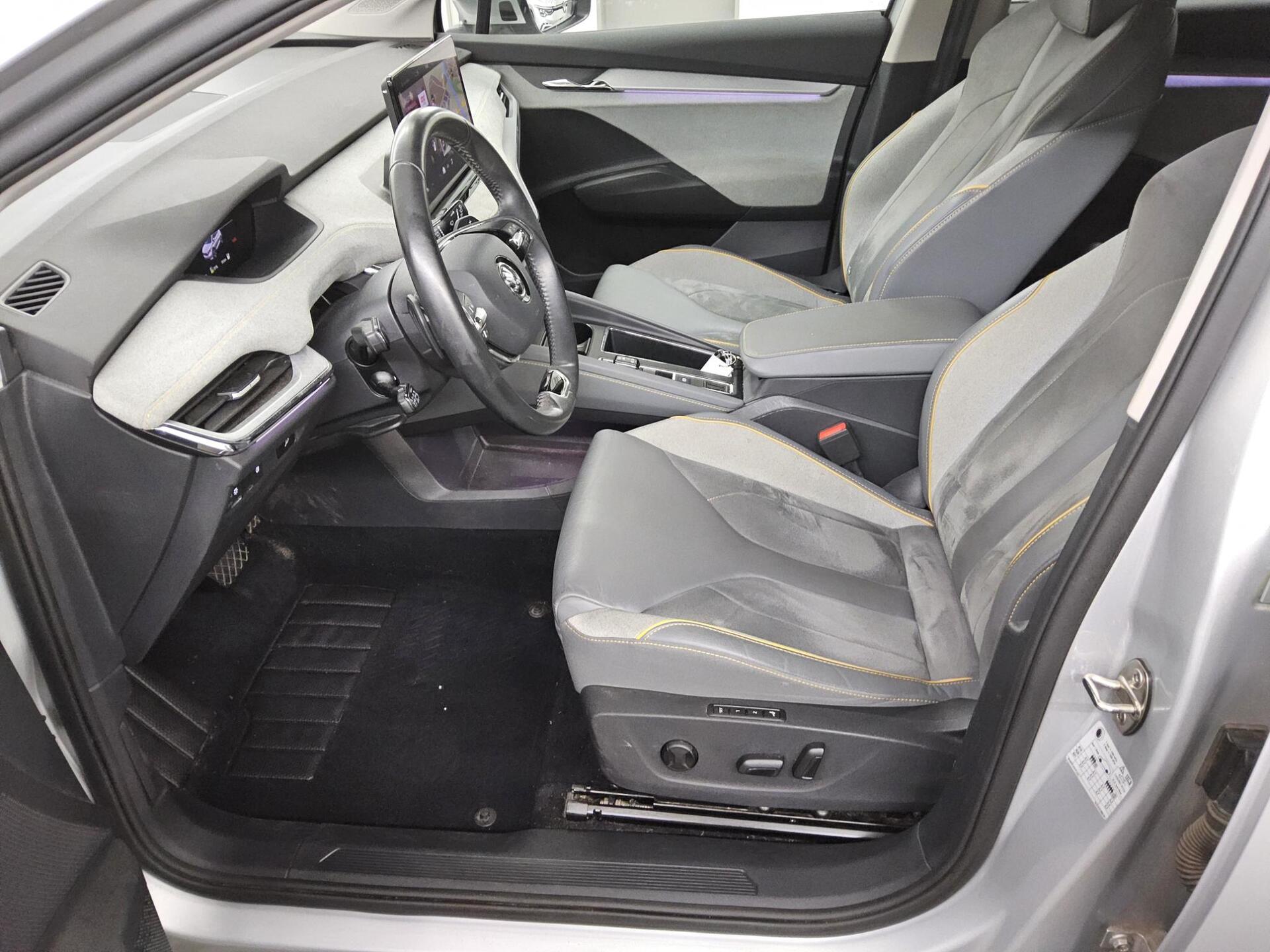 Skoda Enyaq T-Leder Navi LED RFK 9