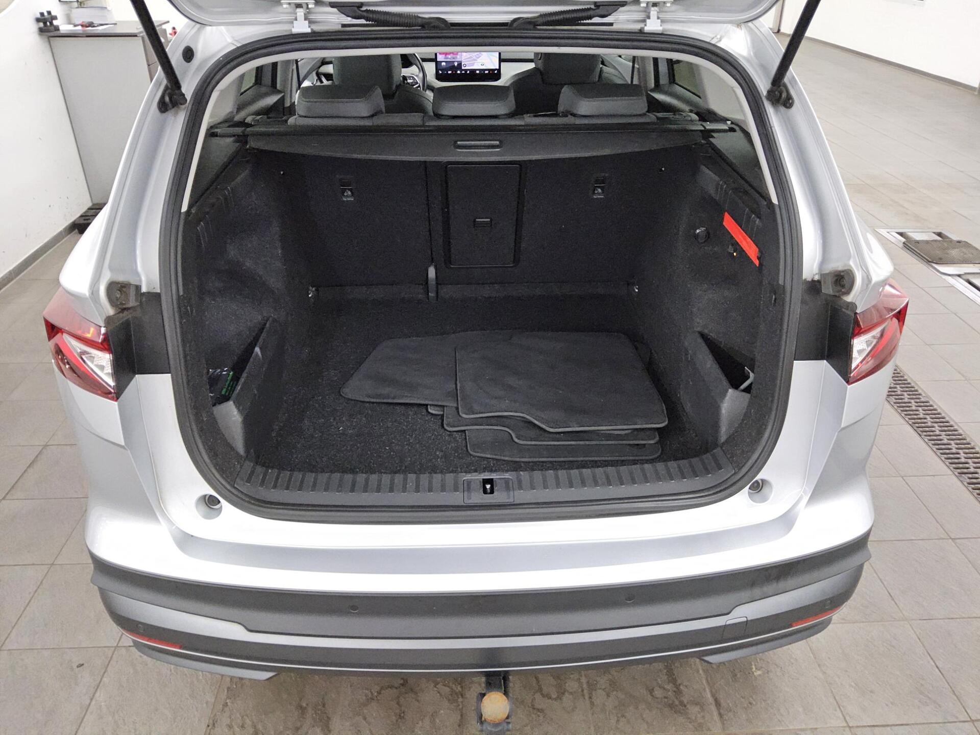 Skoda Enyaq T-Leder Navi LED RFK 12
