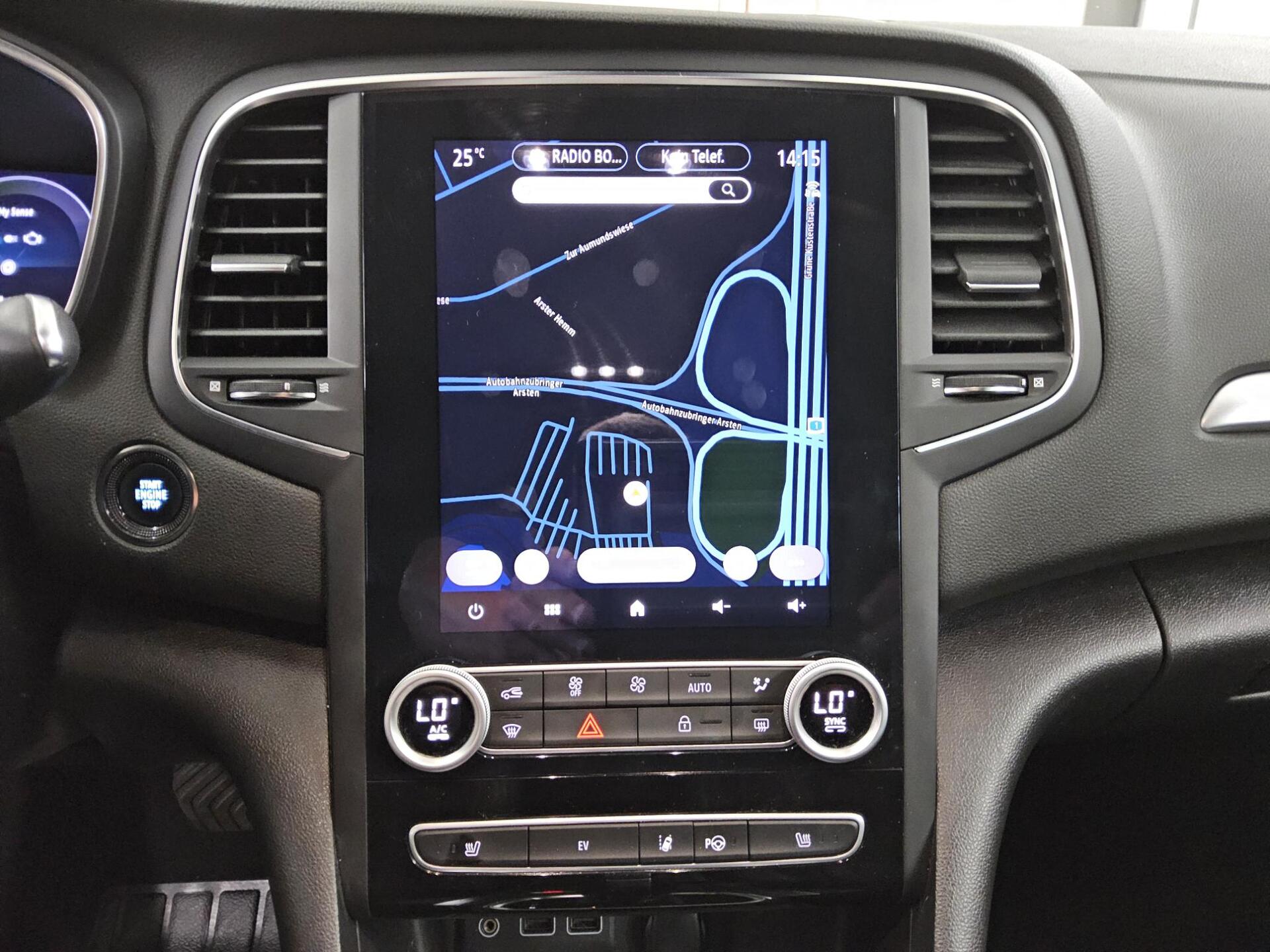 Renault Megane Grandtour 1.6 E-Tech Intens Navi LED PDC 7