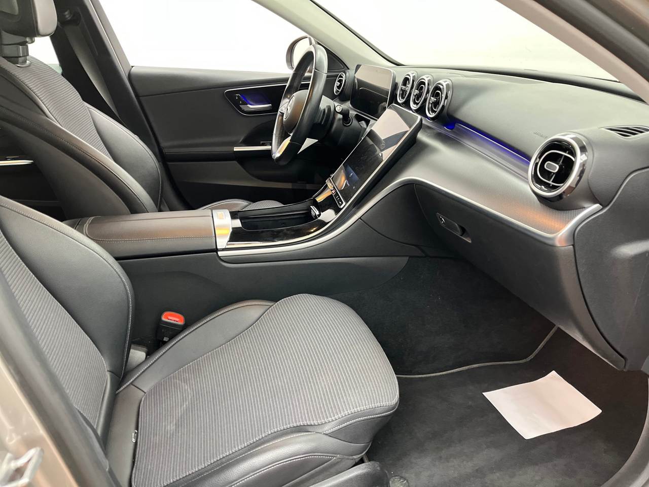 Mercedes-Benz C 220 T d Avantgarde Navi LED MBUX+ T-Leder RFK 5