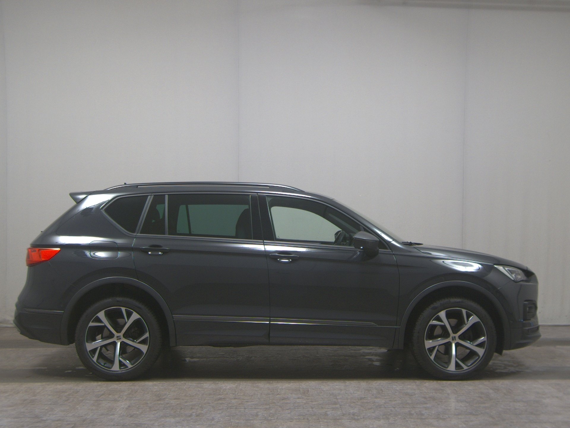 Seat Tarraco 1.5 TSI FR-Line Navi virtual LED AHK ACC