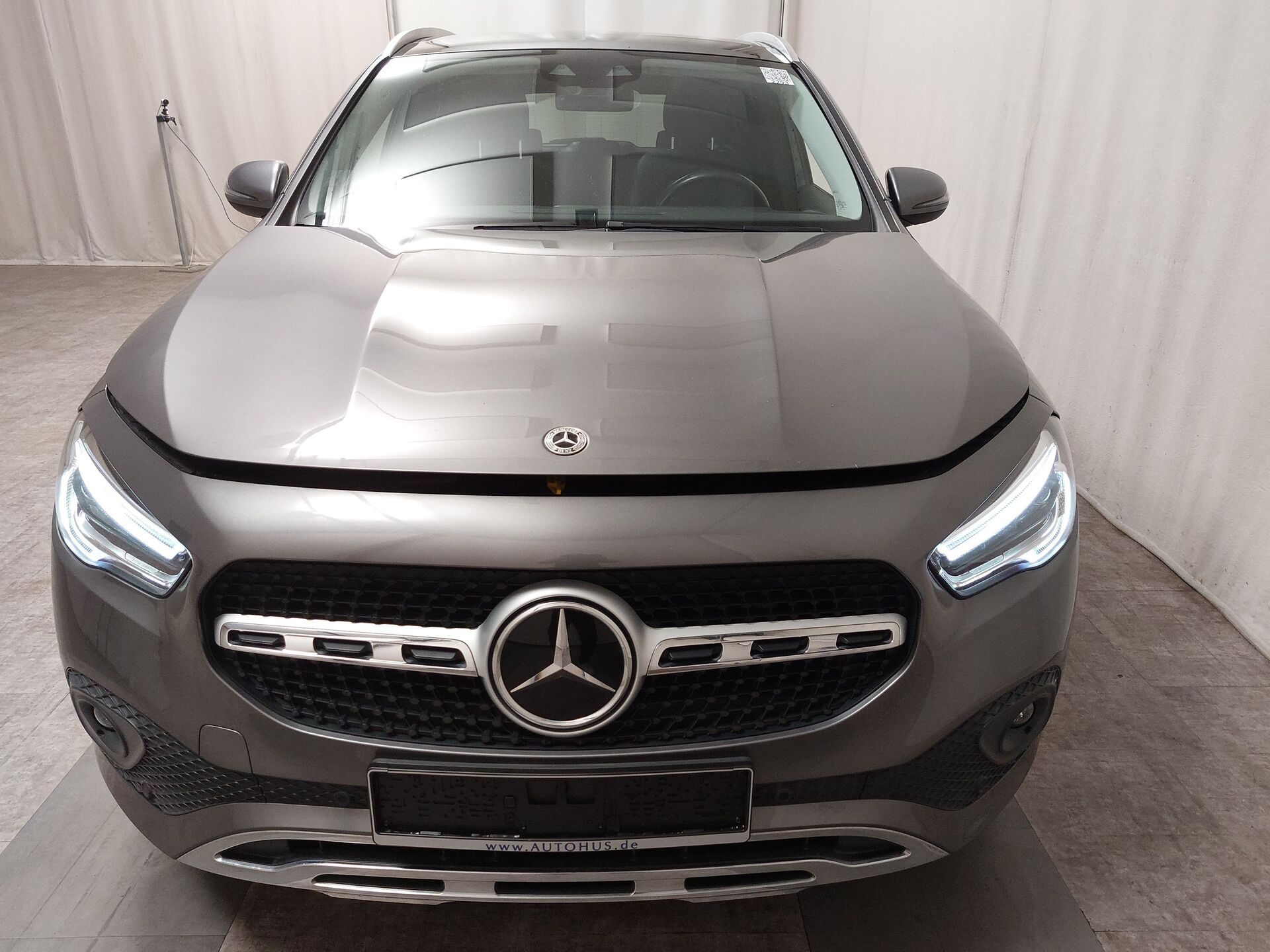 Mercedes-Benz 220 d 4M Progressive NAVI LED PANO SHZ PDC 5