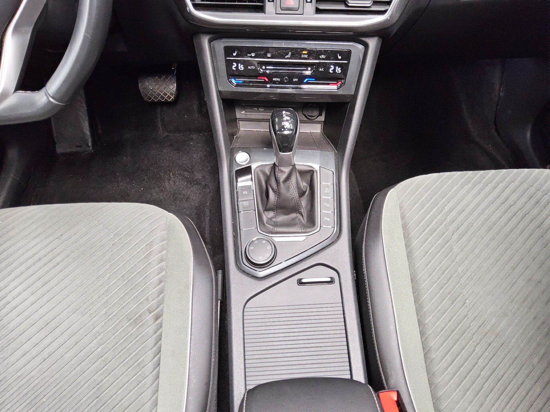 Seat Tarraco 2.0 TDI Xperience Navi LED vc AHK Pano 6
