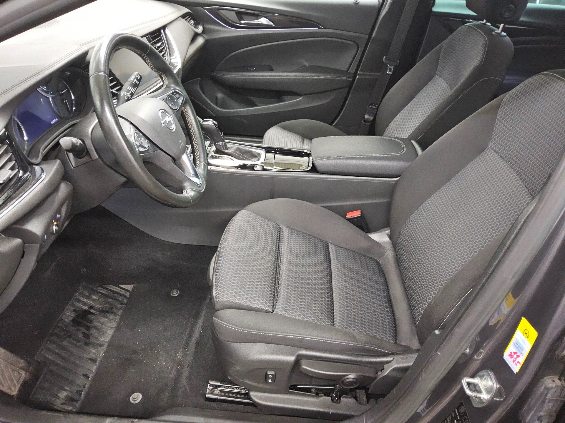 Opel Insignia ST 1.5 D Business Ed. Navi LED AHK RFK 8