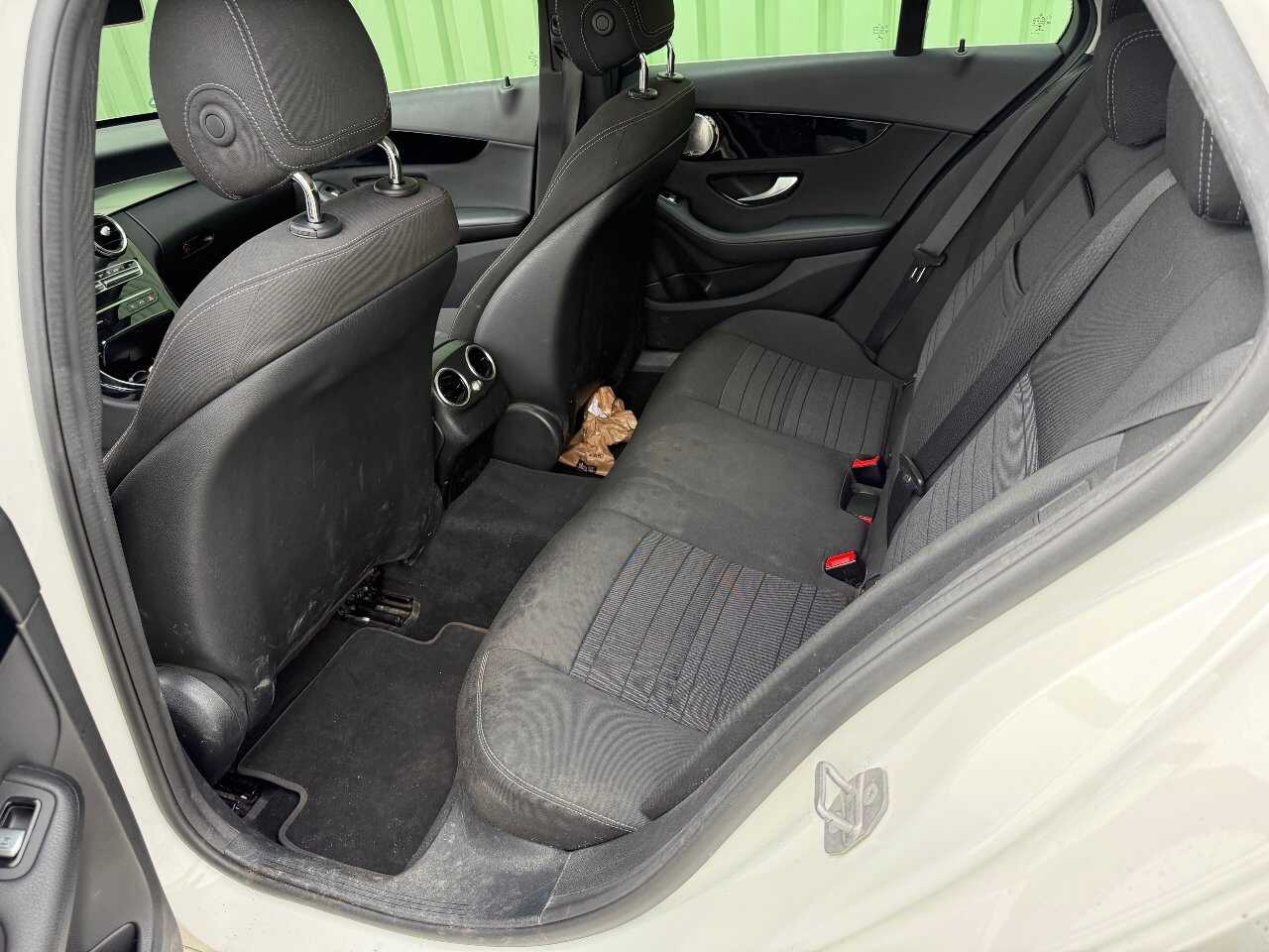 Mercedes-Benz C 300 T de Avantgarde Navi LED Pano RFK SHZ 9