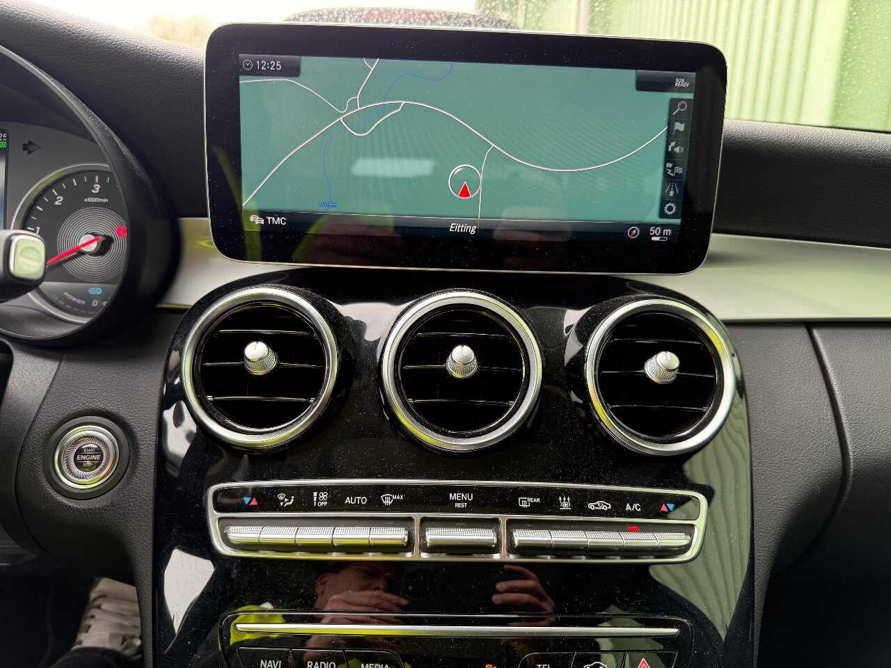 Mercedes-Benz C 300 T de Avantgarde Navi LED Pano RFK SHZ 8