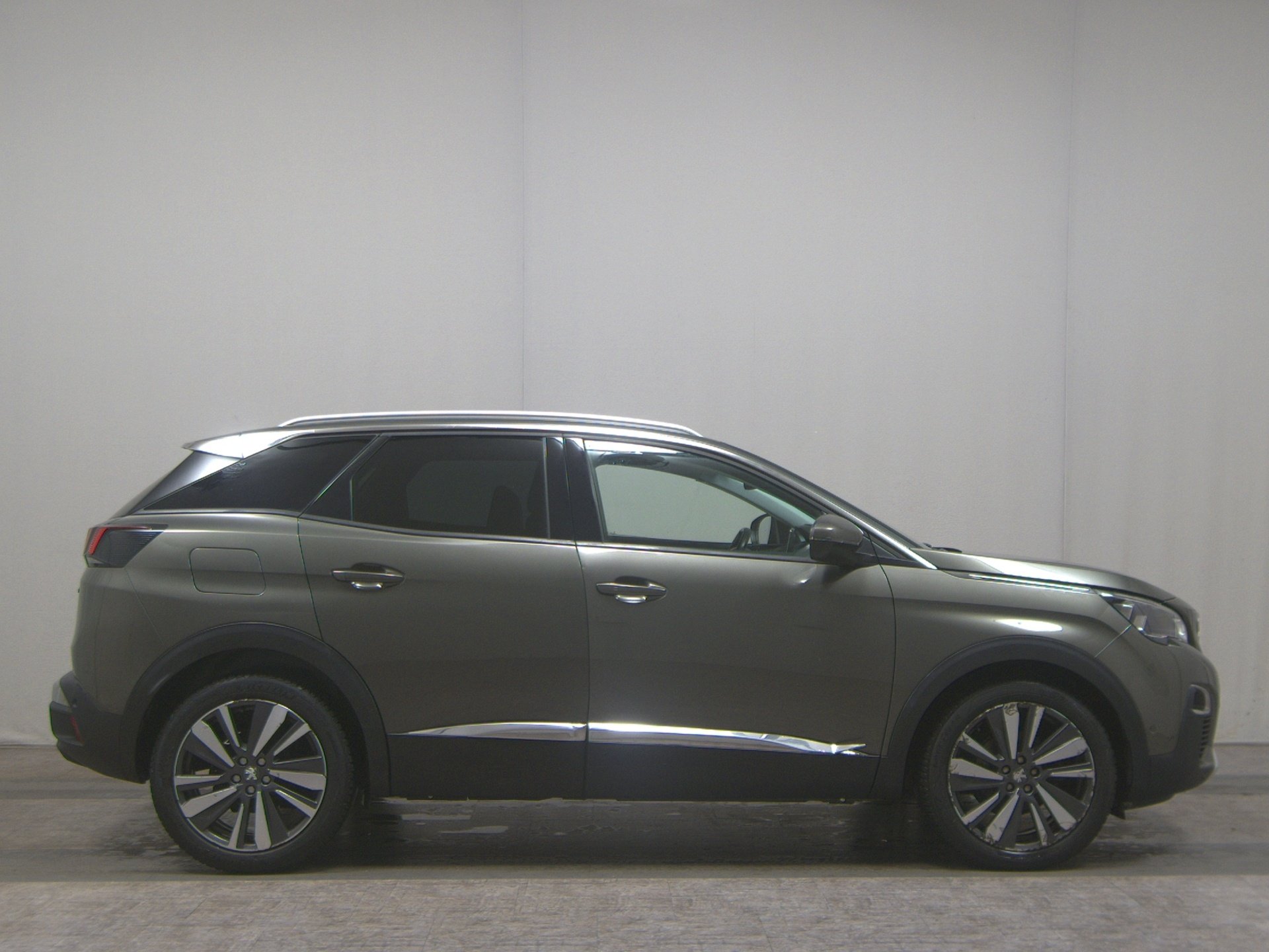 Peugeot 3008 1.2 PureTech Allure T-Leder Navi vorb. PDC