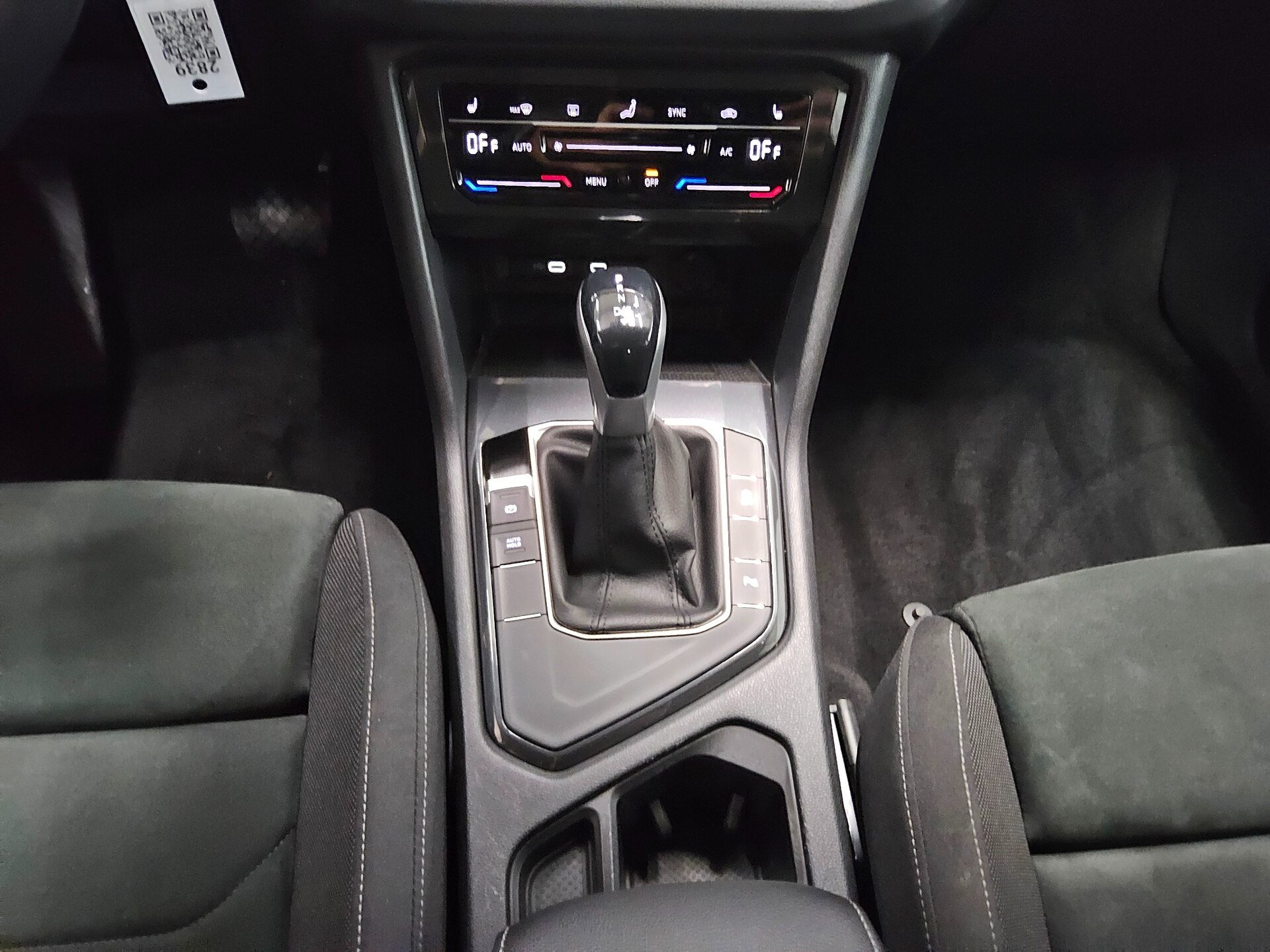 Volkswagen Tiguan 2.0 TDI Life Navi LED AHK 6