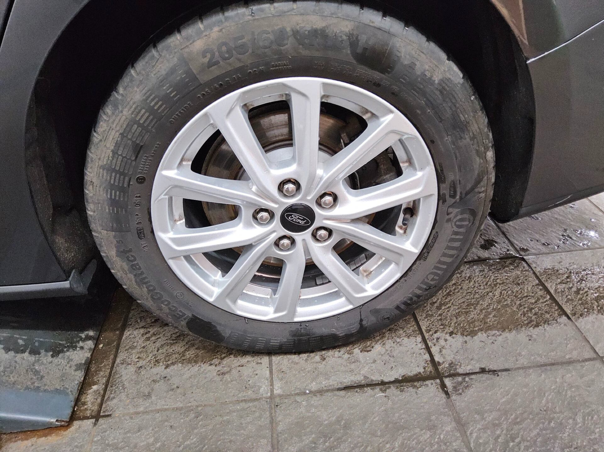 Ford Focus Turnier 1.5 EB Cool&Connect Navi LED PDC SHZ Sportsitze 10