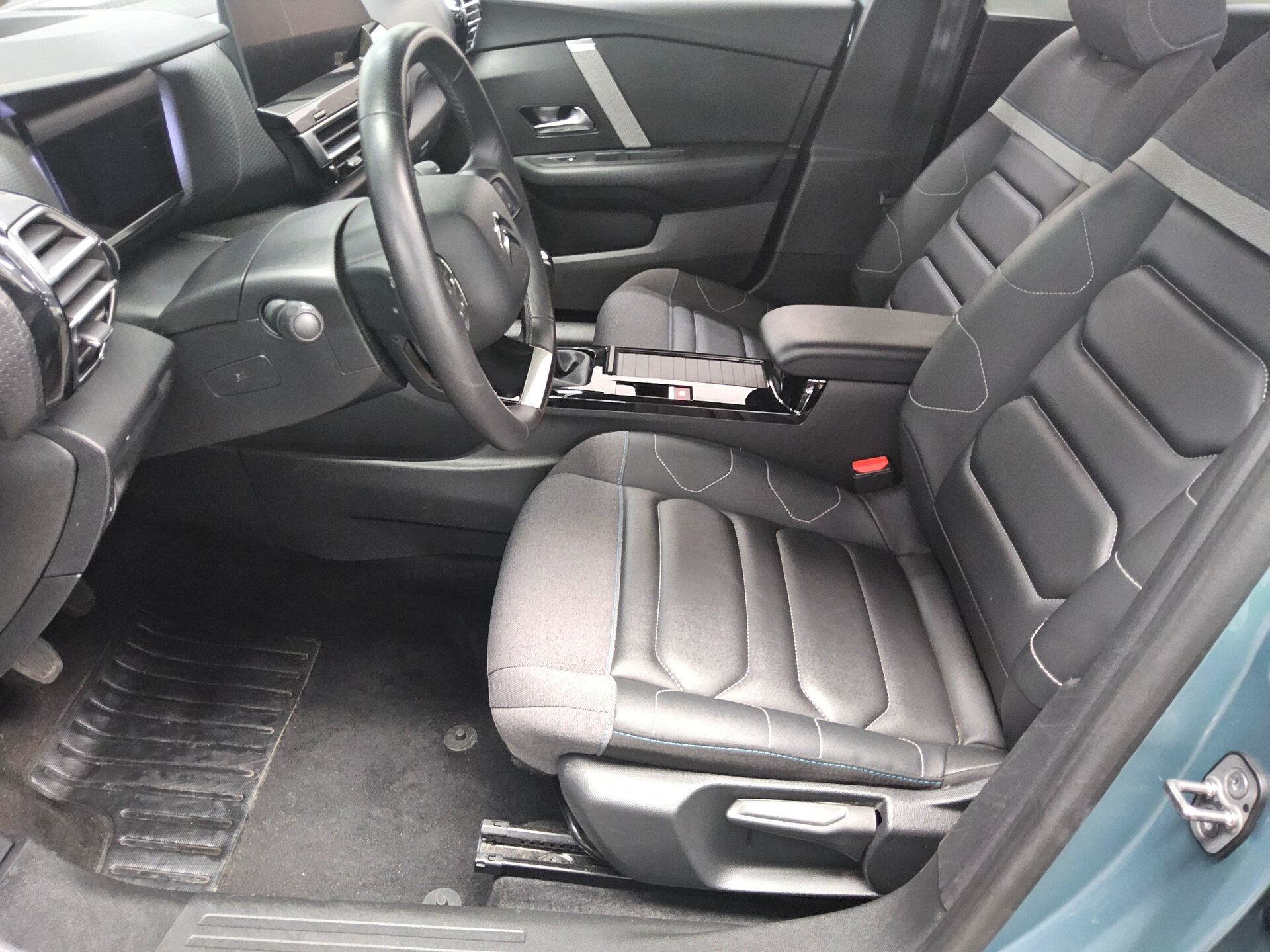 Citroën C4 1.2 PureTech Shine T-Leder 9